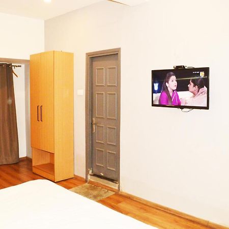 Hotel Orient Avenue Нагпур Экстерьер фото