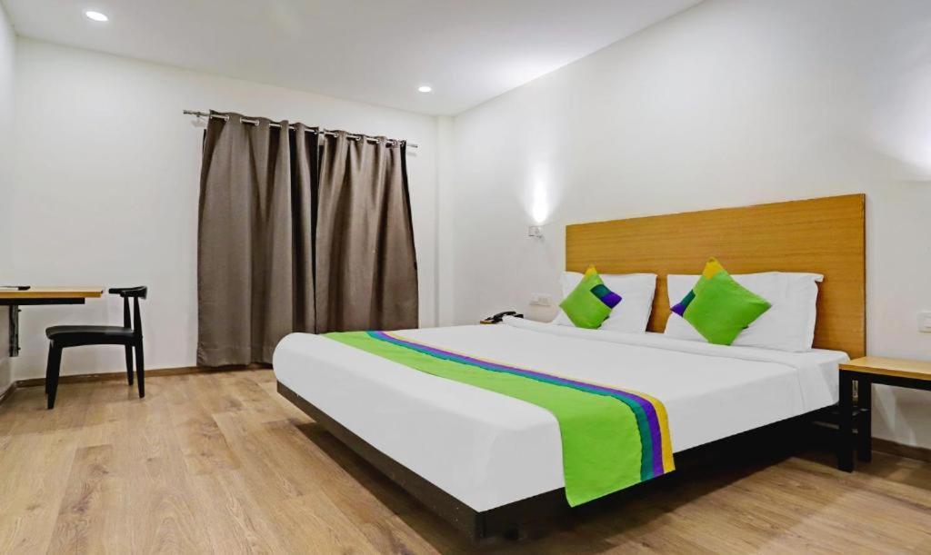 Hotel Orient Avenue Нагпур Экстерьер фото
